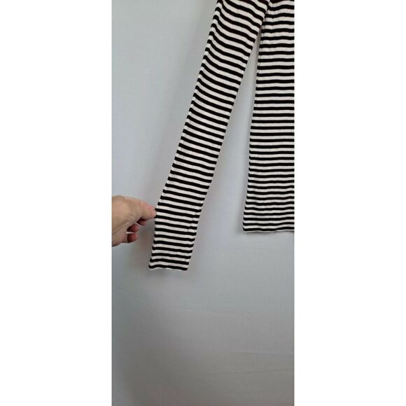 Gap Ladies mock neck pullover  NWOT - Picture 7 of 9